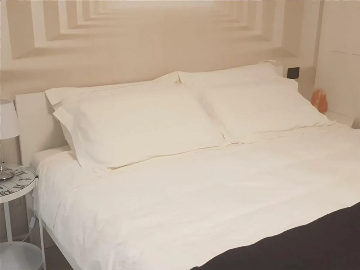 Tamb&B2 Bologna 0*,