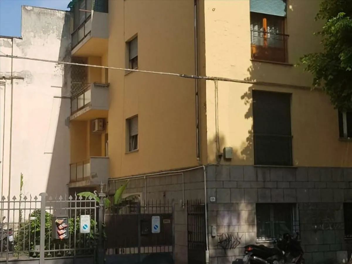 Tamb&B2 Bologna 0*,  Italia